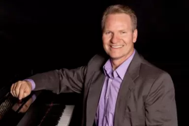 Garth Smith